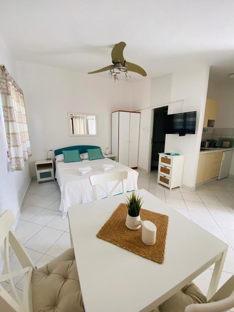 Apartments Milicevic Rogoznica  Zewnętrze zdjęcie